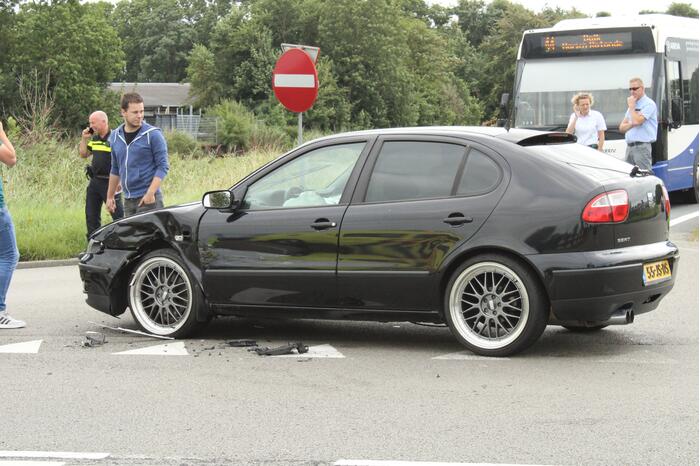 Drie auto's betrokken bij ongeval afrit A7