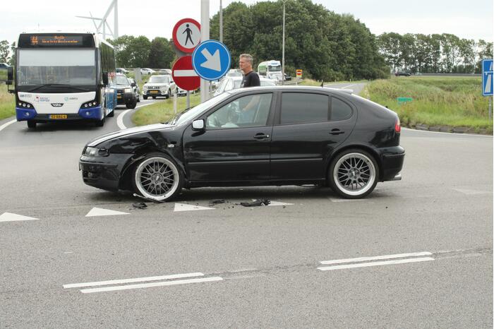 Drie auto's betrokken bij ongeval afrit A7