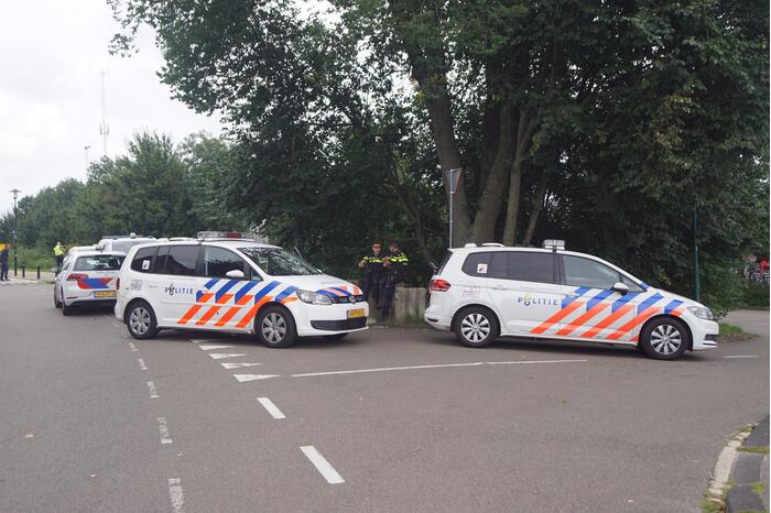 Grote politie-inzet bij voetbalvelden