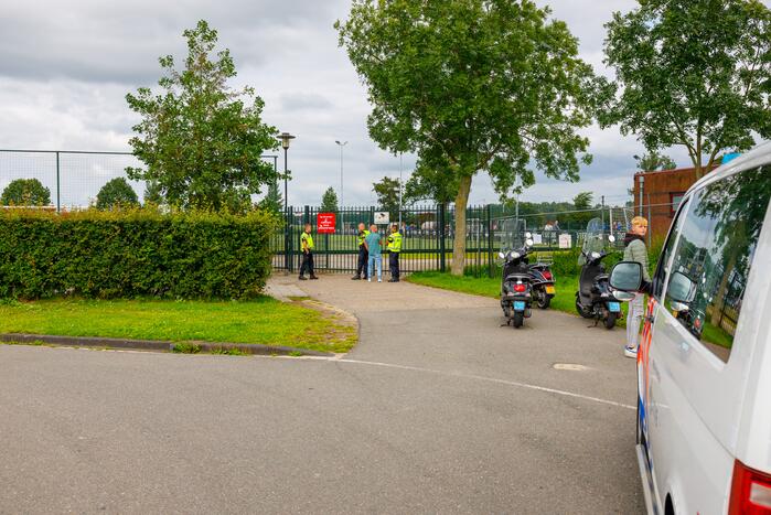 Grote politie-inzet bij voetbalvelden