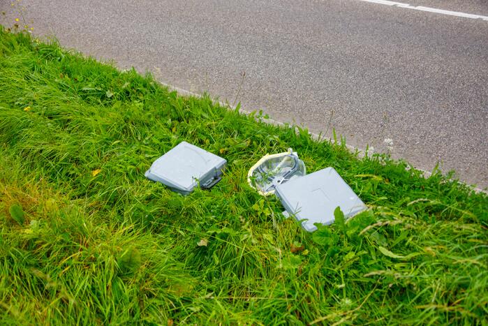 Inbrekers betrapt en slaan op de vlucht