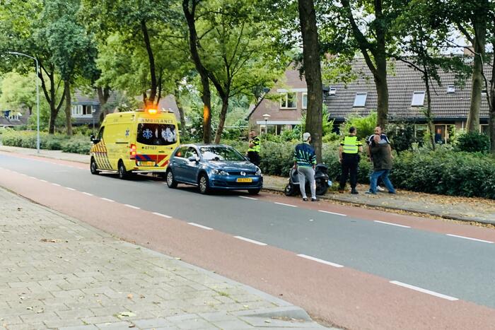 Scooterrijder komt ten val