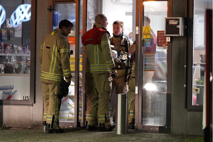 Tankstation vol rook, mogelijk inbraakalarm