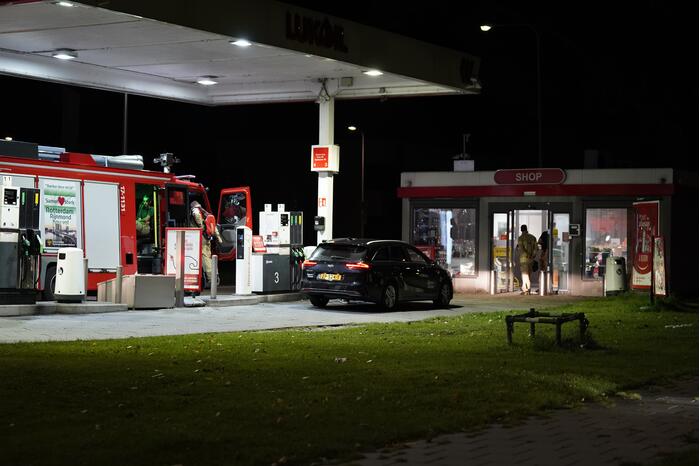 Tankstation vol rook, mogelijk inbraakalarm