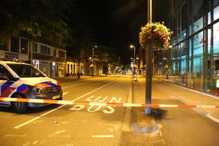 Scooterrijder en passagier gewond door ongeval met politieauto