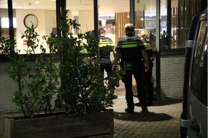 Bewaker Amrâth Apart-Hotel neergestoken bij overval