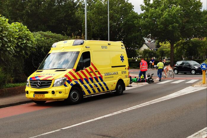 Man in scootmobiel loopt hoofdwond op