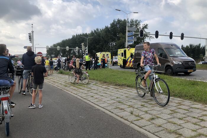 Meerdere gewonden bij ongeval met scooters en bestelbus