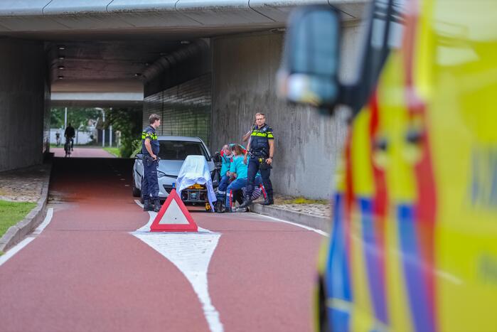 Scooterrijder slaat op de vlucht na aanrijding
