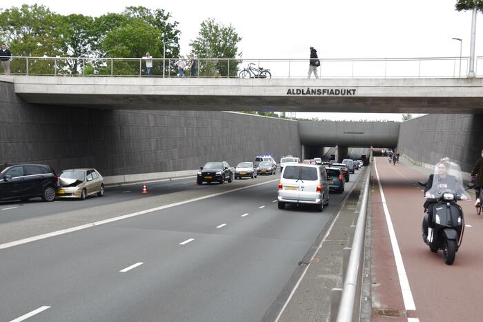 Flinke schade bij botsing M C Escher Akwaduct