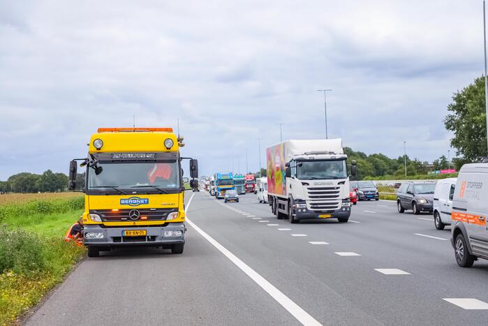 Flinke schade tussen meerdere voertuigen