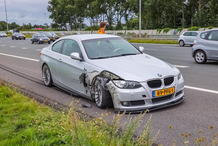 Flinke schade tussen meerdere voertuigen