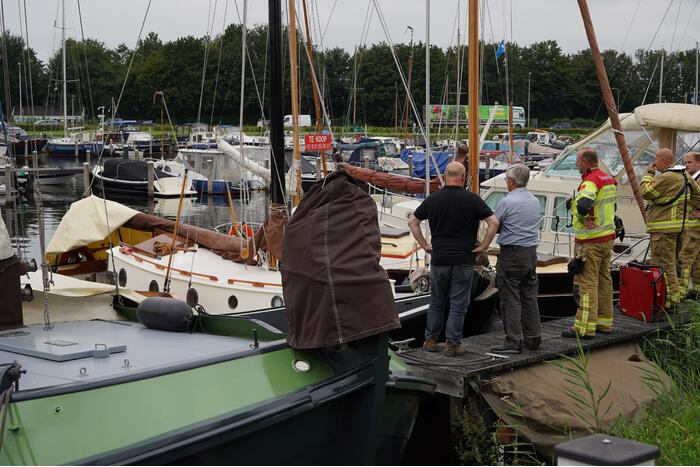 Brand op zeilboot snel onder controle