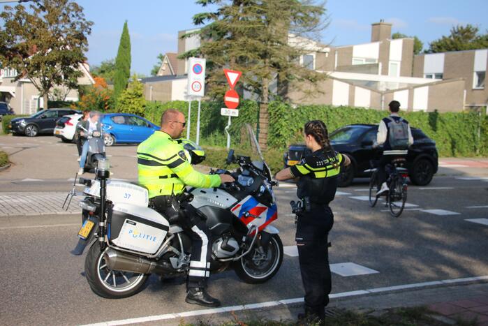 Scooterrijder gewond bij aanrijding met auto