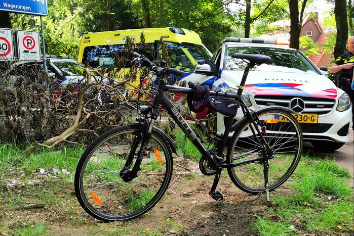 Fietser gaat onderuit en raakt gewond