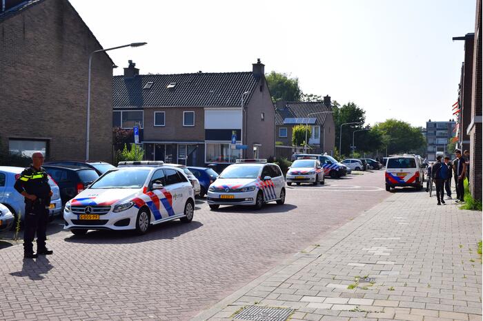 Grote politiemacht op de been in Oosterwei