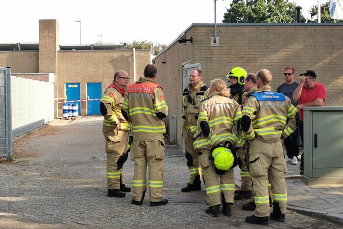 Brandweer doet nacontrole Zwembad De Vrije Slag