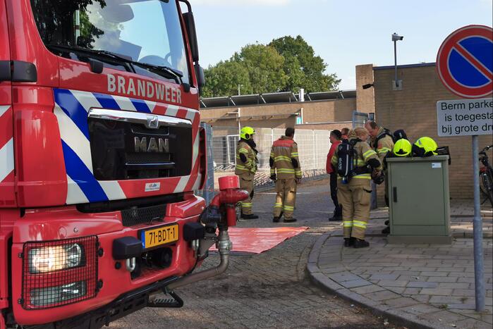 Brandweer doet nacontrole Zwembad De Vrije Slag