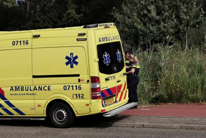 Scootmobieler ligt 45 minuten in riet