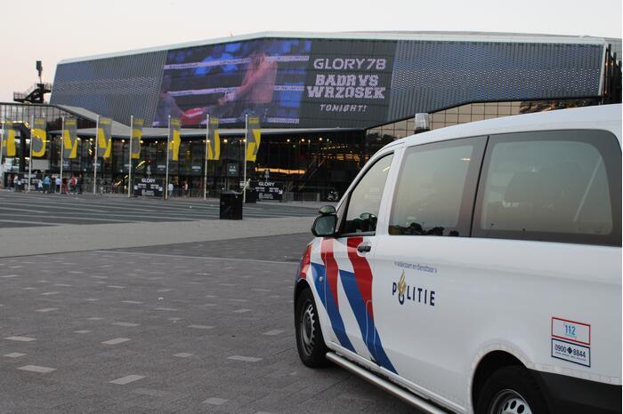Veel politie op de been bij bokswedstrijd Glory 78