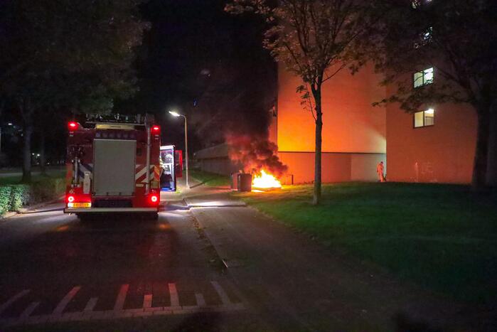 Brand in matras zorgt voor veel rookontwikkeling