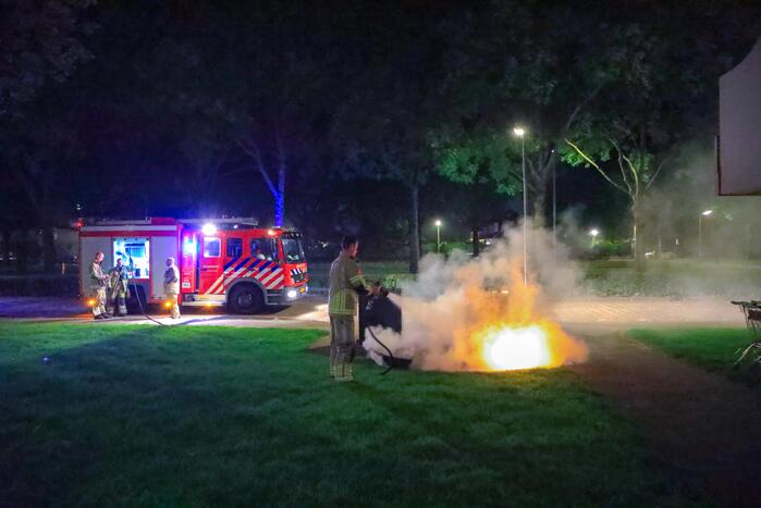 Brand in matras zorgt voor veel rookontwikkeling