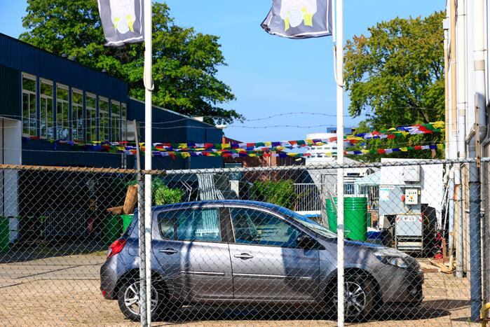 Politie eindigt illegaal feest op industrieterrein