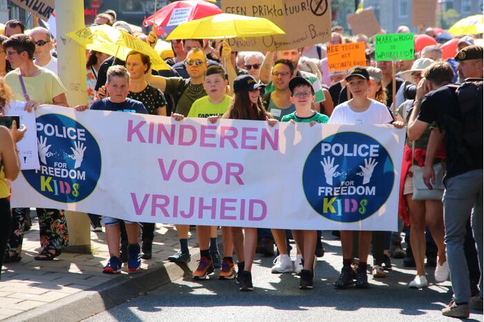 Grote demonstratie tegen coronamaatregelen