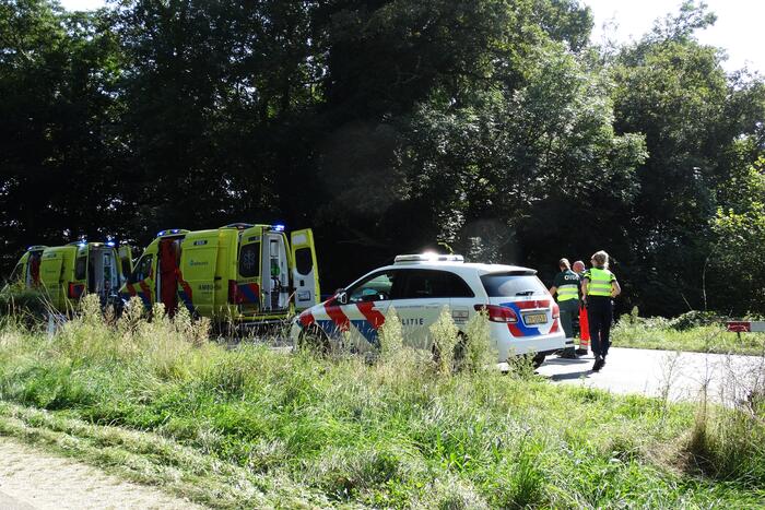 Motorrijder zwaargewond na val