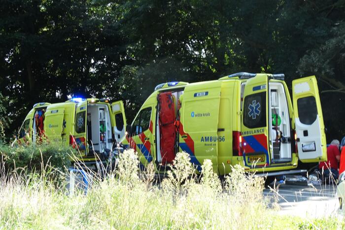 Motorrijder zwaargewond na val