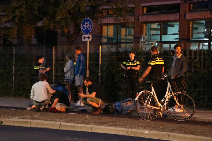 Vrouw gewond bij scooterongeval