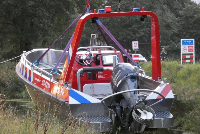 Grote zoekactie in Oranjekanaal na vondst motorhelm