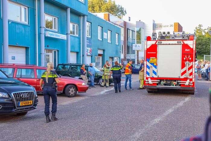 Bedrijfspand ontruimd door gaslucht