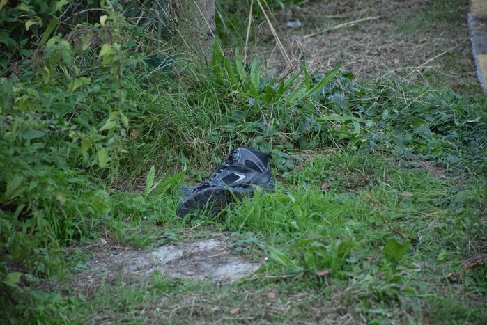 Politie zoek verdachten naar verdachte situatie