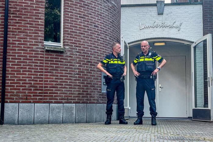 Persoon overleden bij steekpartij, verdachte aangehouden