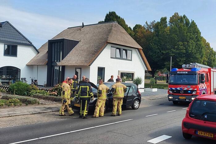 Brand in personenwagen snel geblust