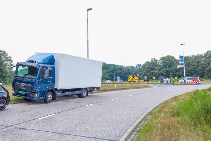 #Amersfoort Aanrijding bij proefrit met vrachtwagen Stichtse Rotonde Amersfoort.