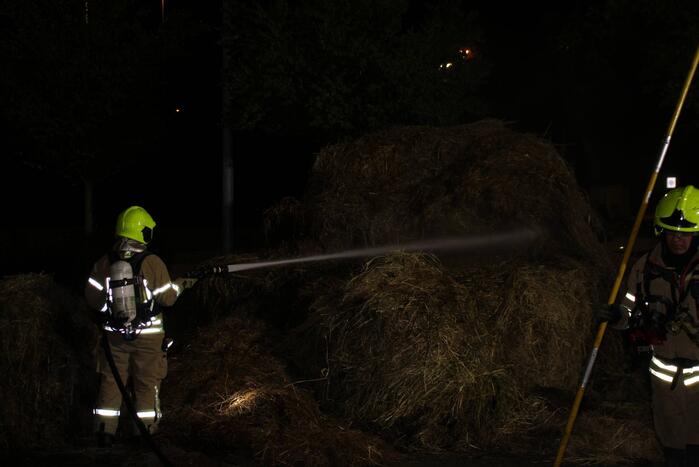 Brand in stapel strobalen