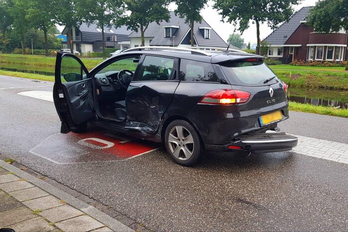 Schade aan personenauto's door botsing