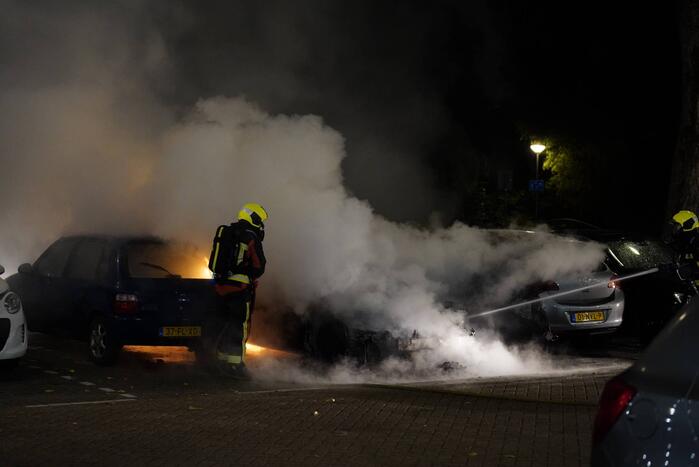Zoveelste autobrand in dezelfde straat