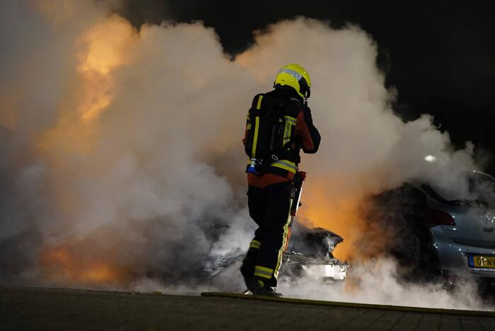 Zoveelste autobrand in dezelfde straat
