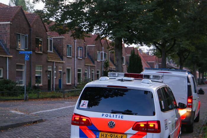 Grote politieopkomst door incident