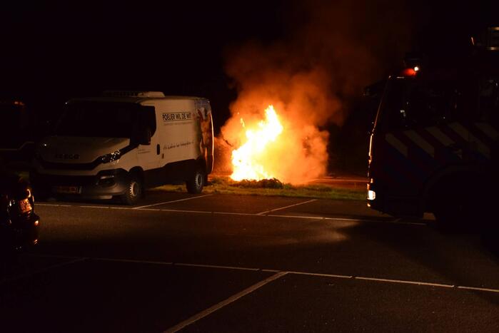 Motor total-loss door brand