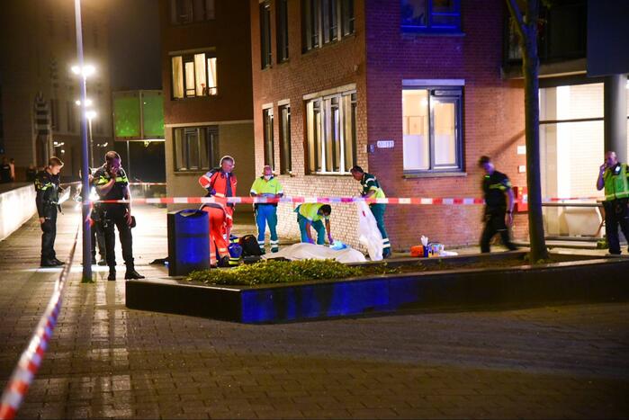 Persoon doodgeschoten nabij moskee