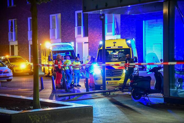 Persoon doodgeschoten nabij moskee