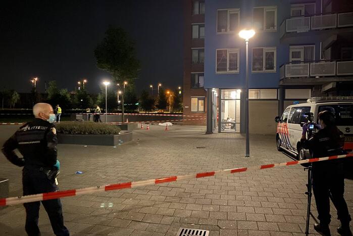 Persoon doodgeschoten nabij moskee