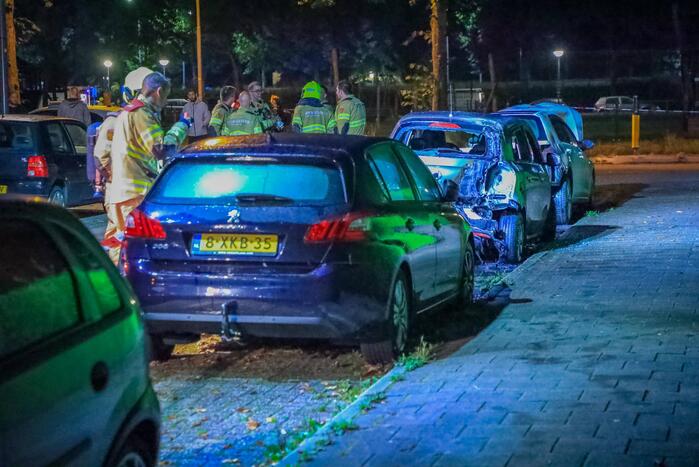 Meerdere voertuigen in brand