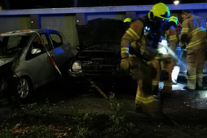 Meerdere voertuigen in brand