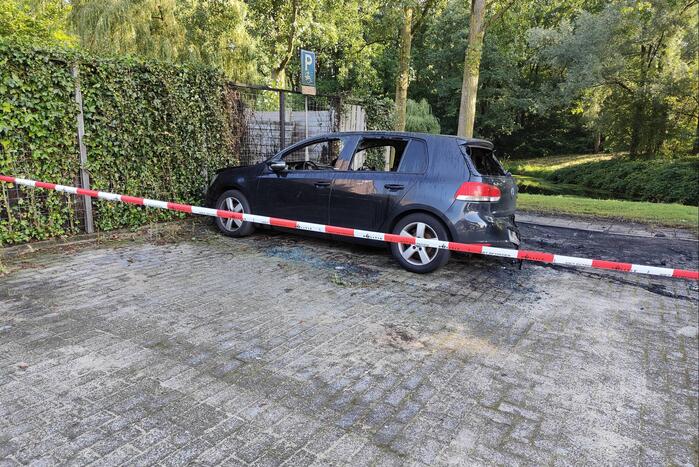 Enorme schade bij forse autobranden