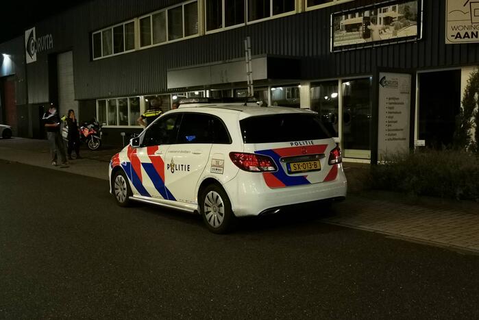 Politie haalt man van dak die vernielingen pleegt